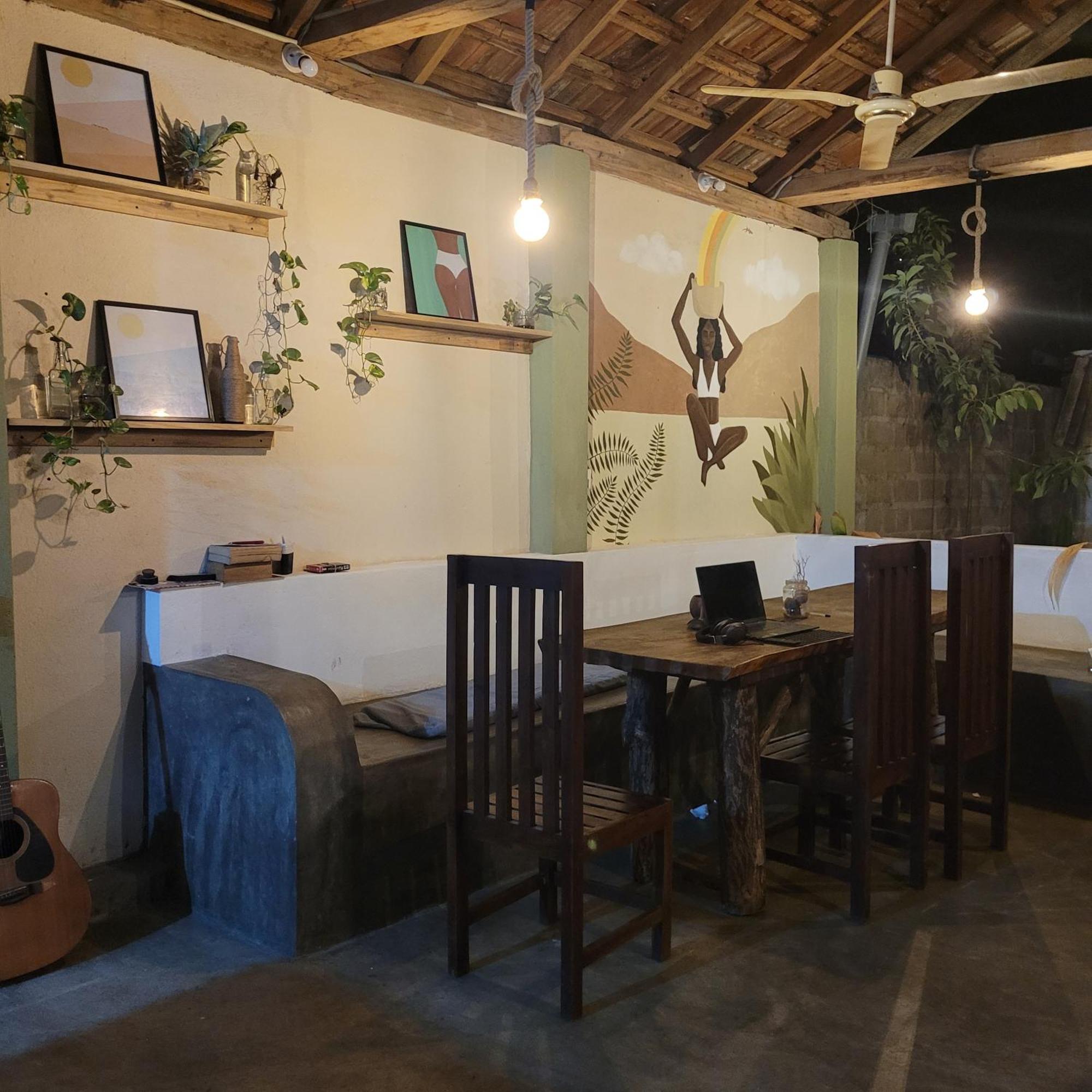 Agra Arugambay Hostel Vịnh Arugam Ngoại thất bức ảnh