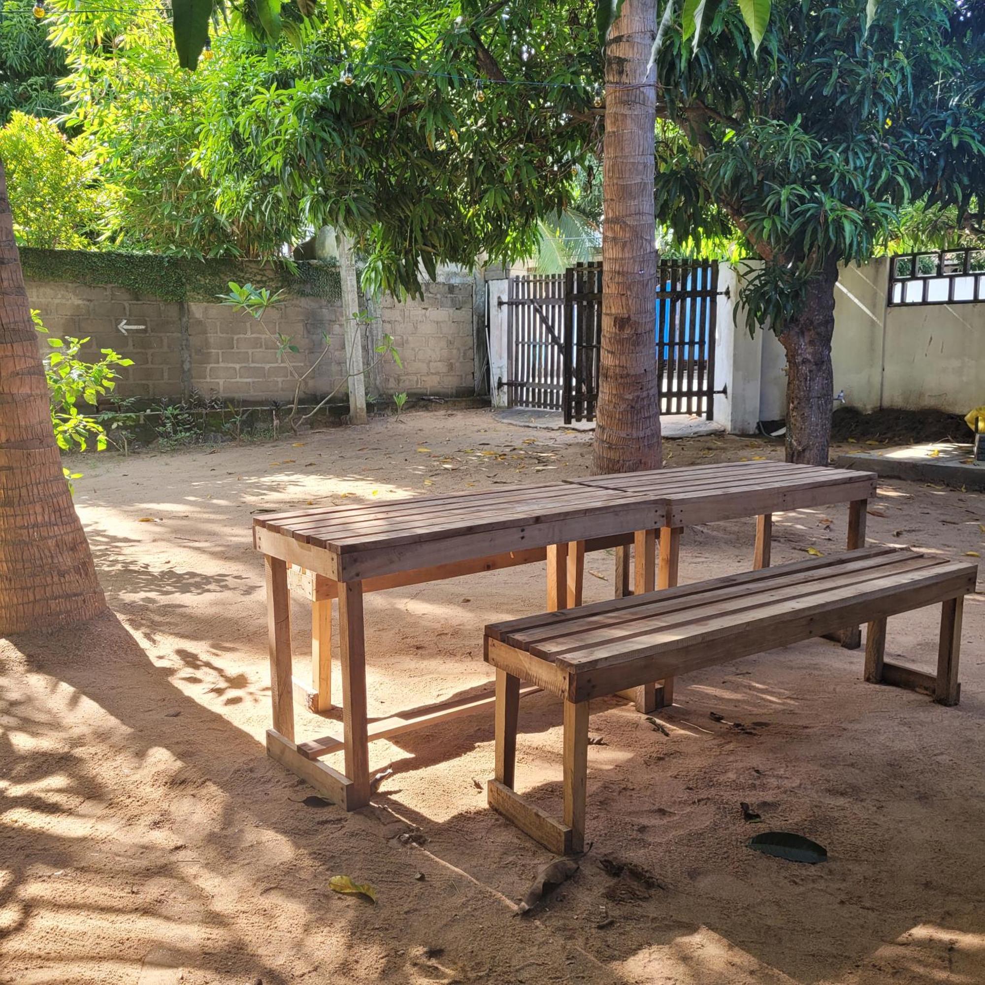 Agra Arugambay Hostel Vịnh Arugam Ngoại thất bức ảnh