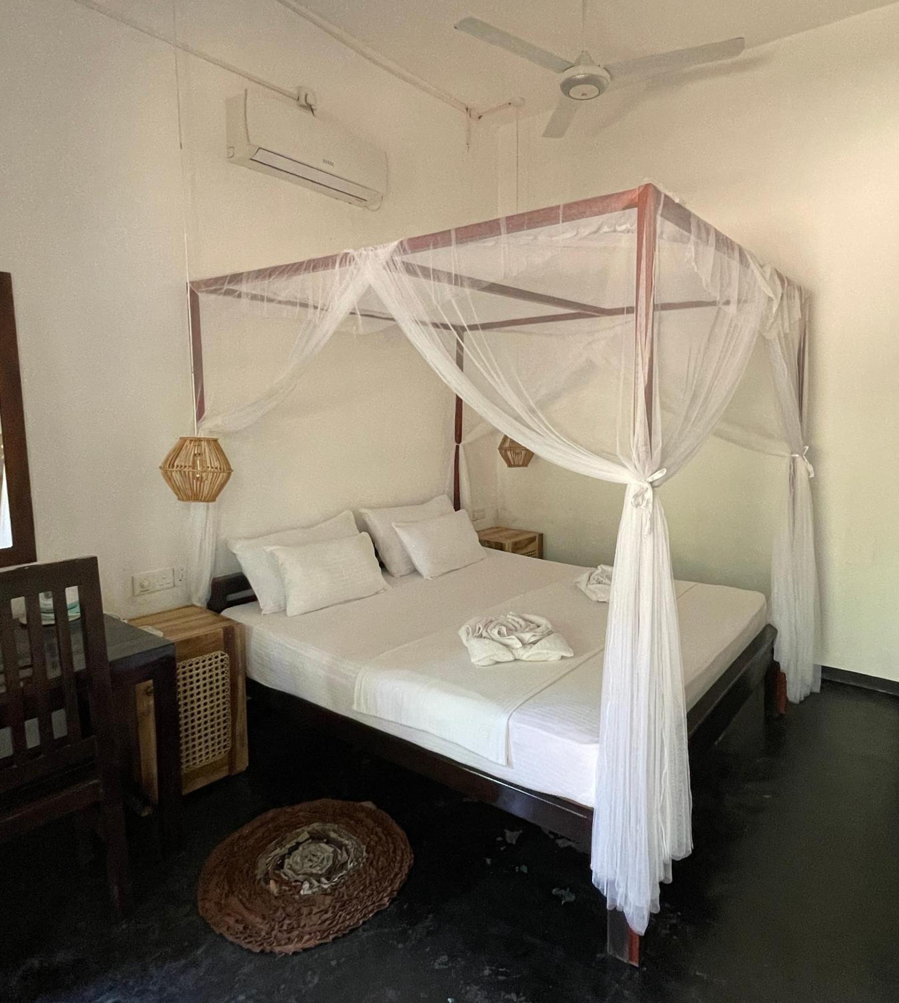 Agra Arugambay Hostel Vịnh Arugam Ngoại thất bức ảnh