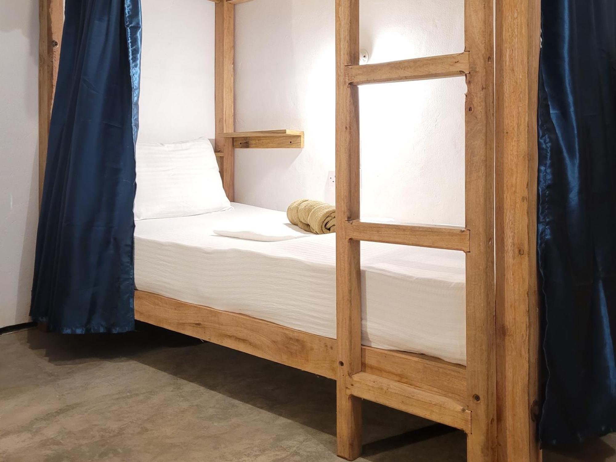 Agra Arugambay Hostel Vịnh Arugam Ngoại thất bức ảnh