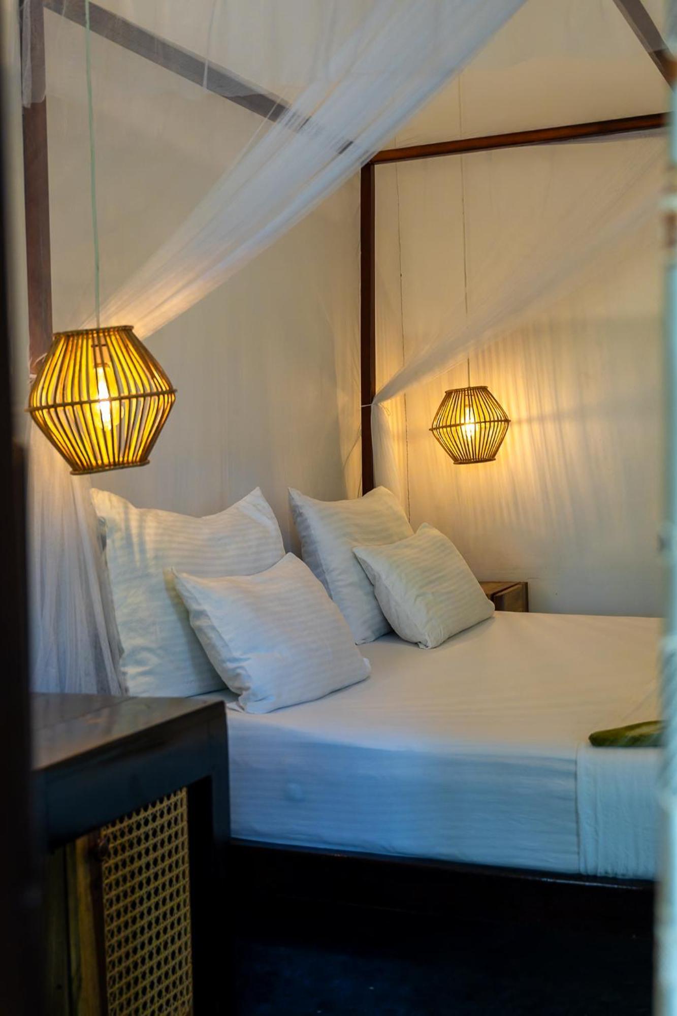 Agra Arugambay Hostel Vịnh Arugam Ngoại thất bức ảnh