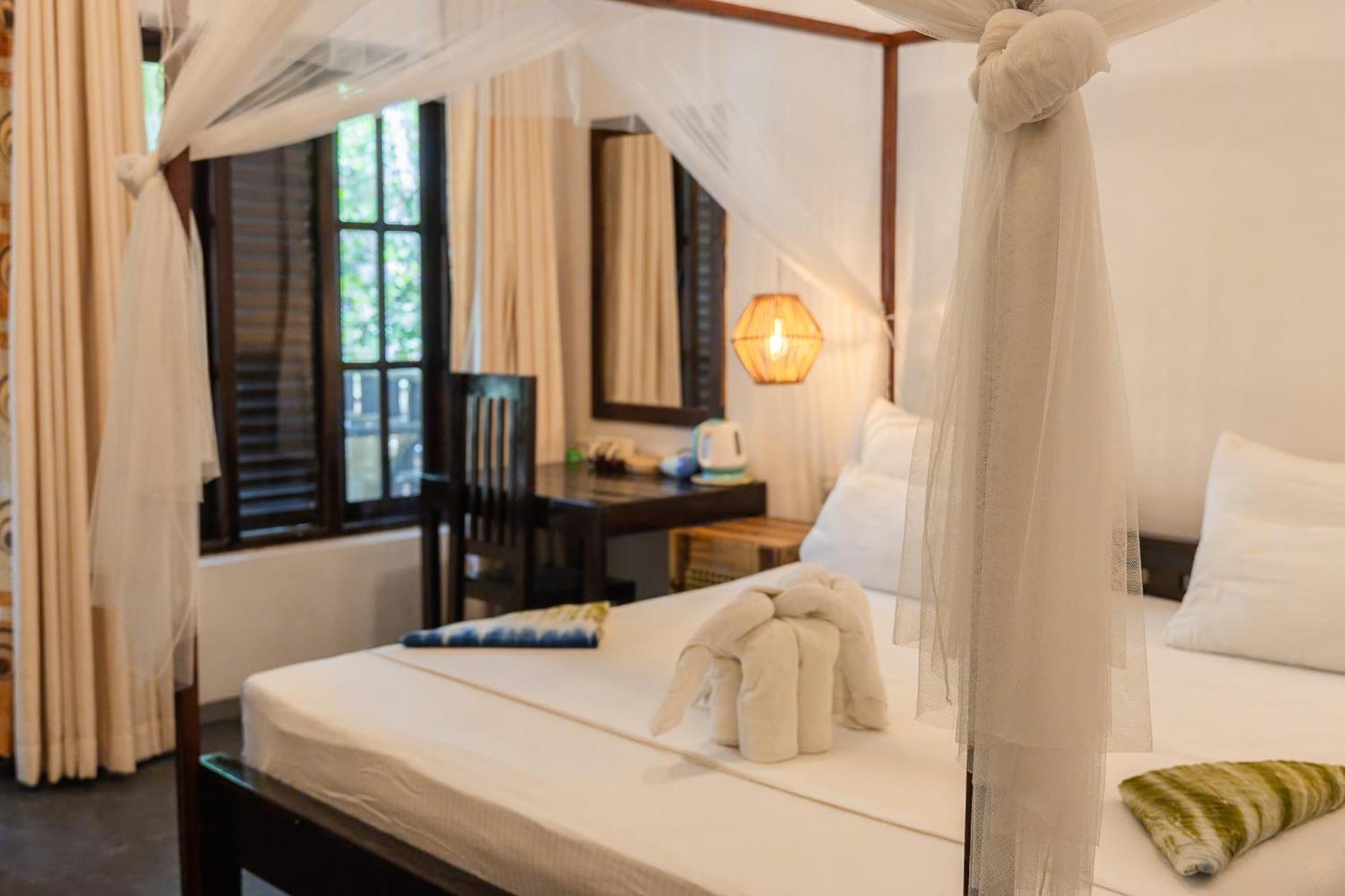 Agra Arugambay Hostel Vịnh Arugam Ngoại thất bức ảnh